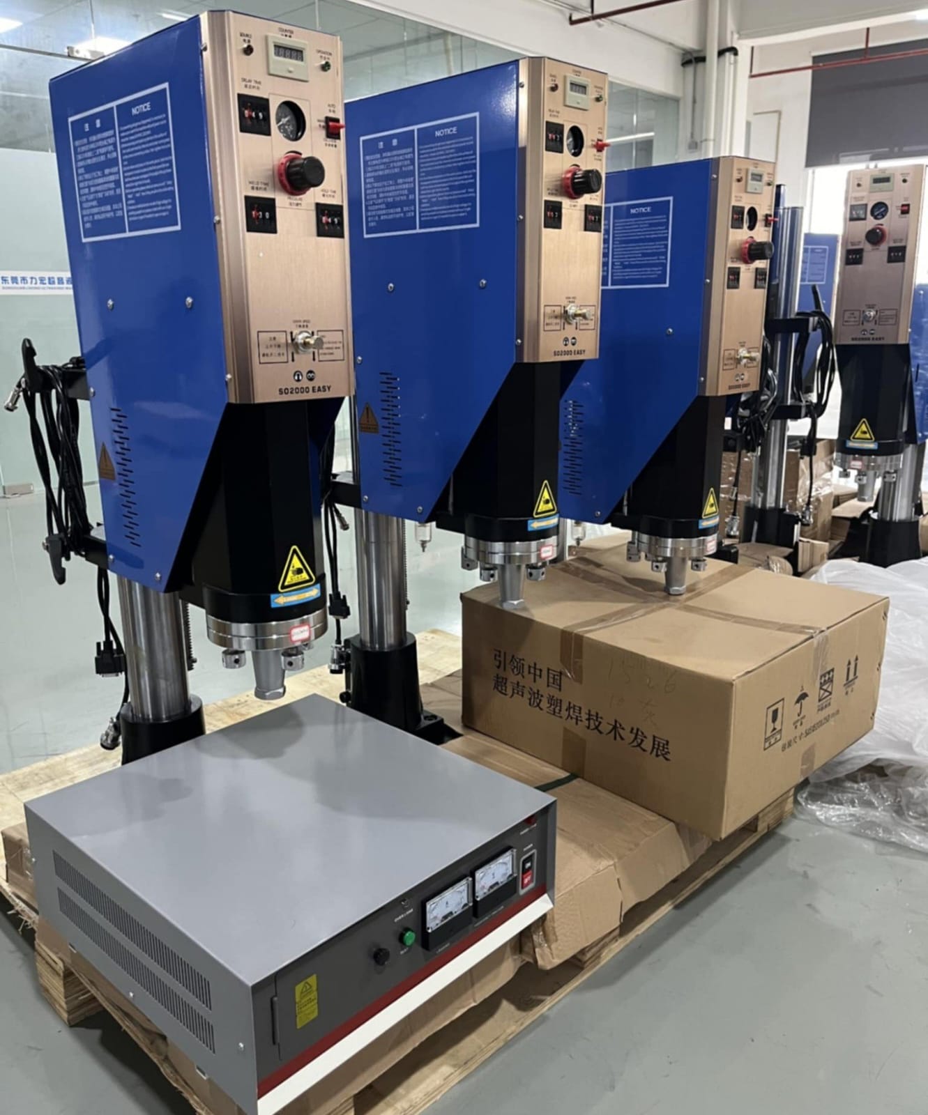 15kHz 2600W Ultrasonic Plastic Welding Machine